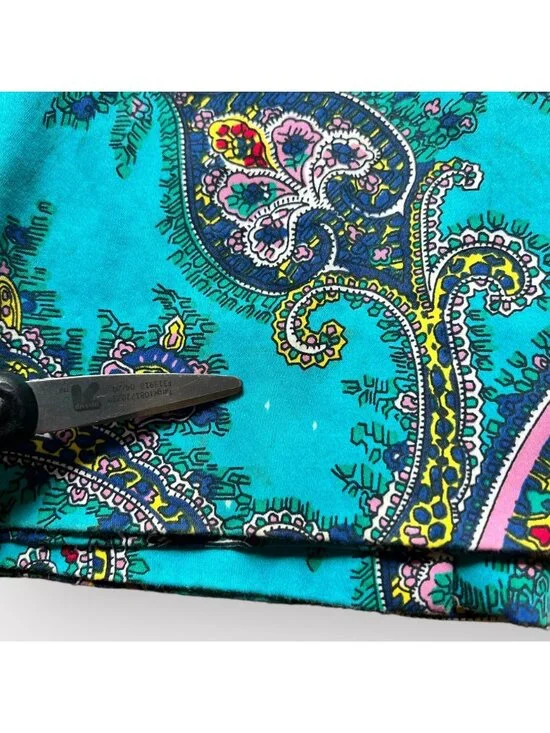 Talbots Size 4 Turquoise Blue Paisley Print Flat Front Slim Cropped Capri Pants - Picture 10 of 10